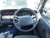 Toyota HIACE VAN 2003