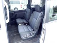 Toyota VOXY 2016