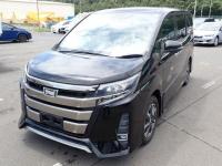 Toyota NOAH 2017