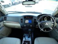 Mitsubishi PAJERO 2009