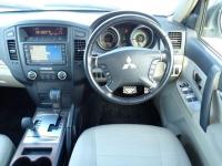 Mitsubishi PAJERO 2009