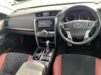 Toyota MARK X 2017