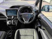 Toyota VOXY 2019