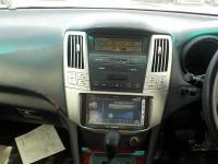 Toyota HARRIER 2005