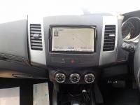 Mitsubishi OUTLANDER 2010