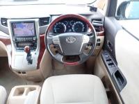 Toyota ALPHARD 2008