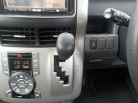 Toyota NOAH 2009