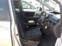 Toyota NOAH 2009