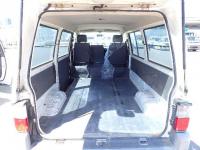 Nissan VANETTE VAN 2002