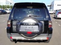 Mitsubishi PAJERO 2007