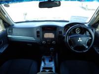 Mitsubishi PAJERO 2007