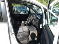 Toyota VOXY 2014