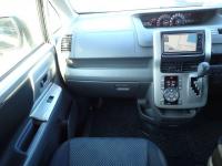 Toyota NOAH 2009