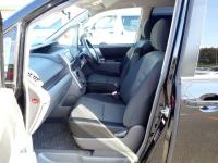 Toyota NOAH 2009