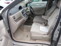 Toyota RAUM 2006