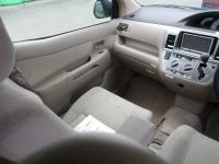 Toyota RAUM 2006