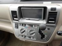 Toyota RAUM 2006