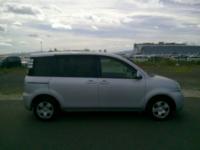 Toyota SIENTA 2009