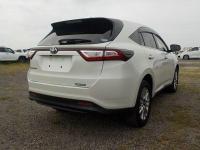Toyota HARRIER 2019