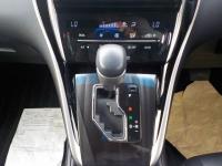 Toyota HARRIER 2019