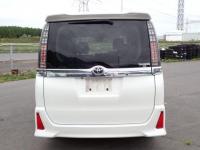 Toyota VOXY 2016
