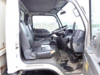 Isuzu ELF TRUCK 2015