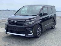 Toyota VOXY 2014