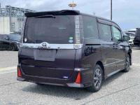 Toyota VOXY 2014