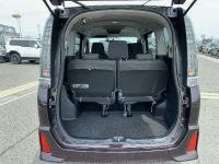 Toyota VOXY 2014
