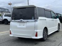 Toyota VOXY 2016