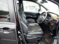 Toyota NOAH 2016