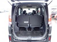 Toyota NOAH 2016