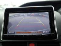 Toyota NOAH 2015