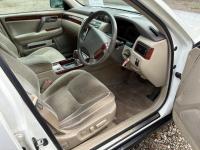 Toyota CROWN 2001
