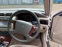 Toyota CROWN 2001