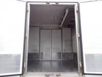 MITSUBISHI FUSO FIGHTER 2003