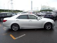Toyota CROWN 2015