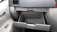 Toyota NOAH 2003