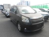 Toyota NOAH 2009
