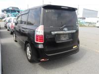 Toyota NOAH 2009