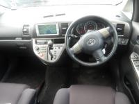 Toyota WISH 2004