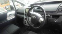 Toyota VOXY 2014