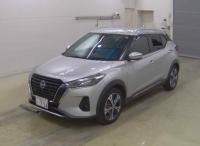 Nissan KICKS 2020