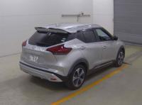 Nissan KICKS 2020