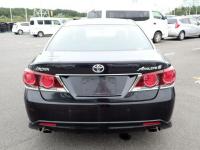 Toyota CROWN 2016