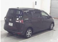 Toyota SIENTA 2021