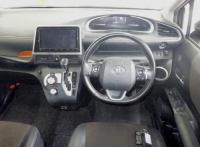 Toyota SIENTA 2021