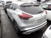 Nissan KICKS X 2020