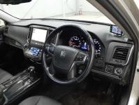 Toyota CROWN 2015