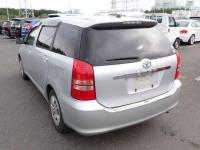 Toyota WISH 2004